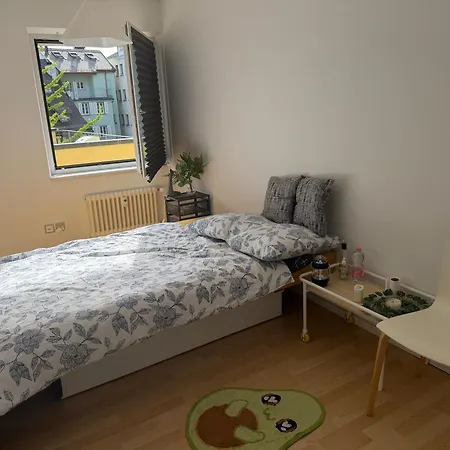 3 Center Mit Gemeinschaftsbad Homestay